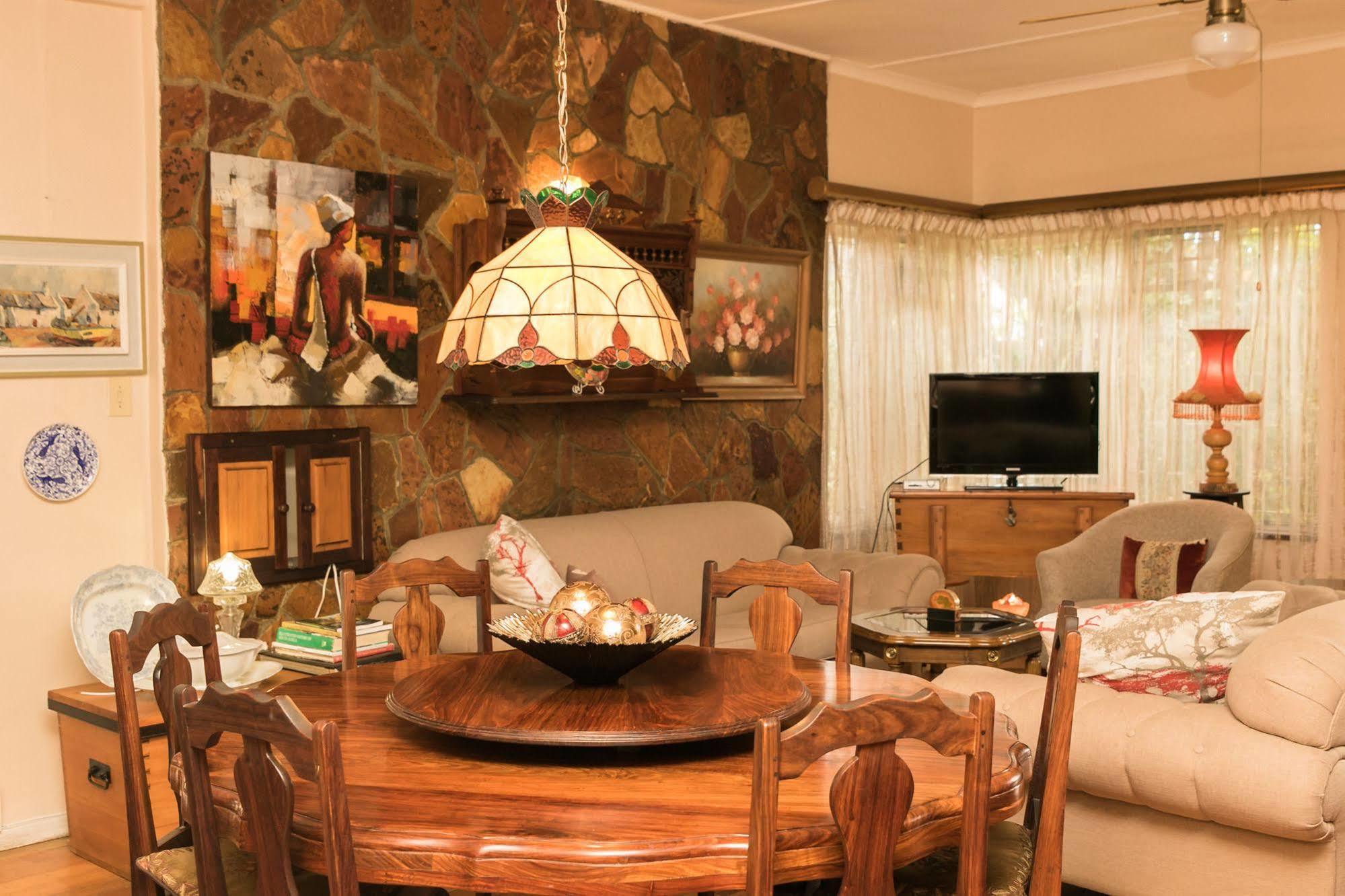 Beau & I Bed & Breakfast Graaff-Reinet Dış mekan fotoğraf